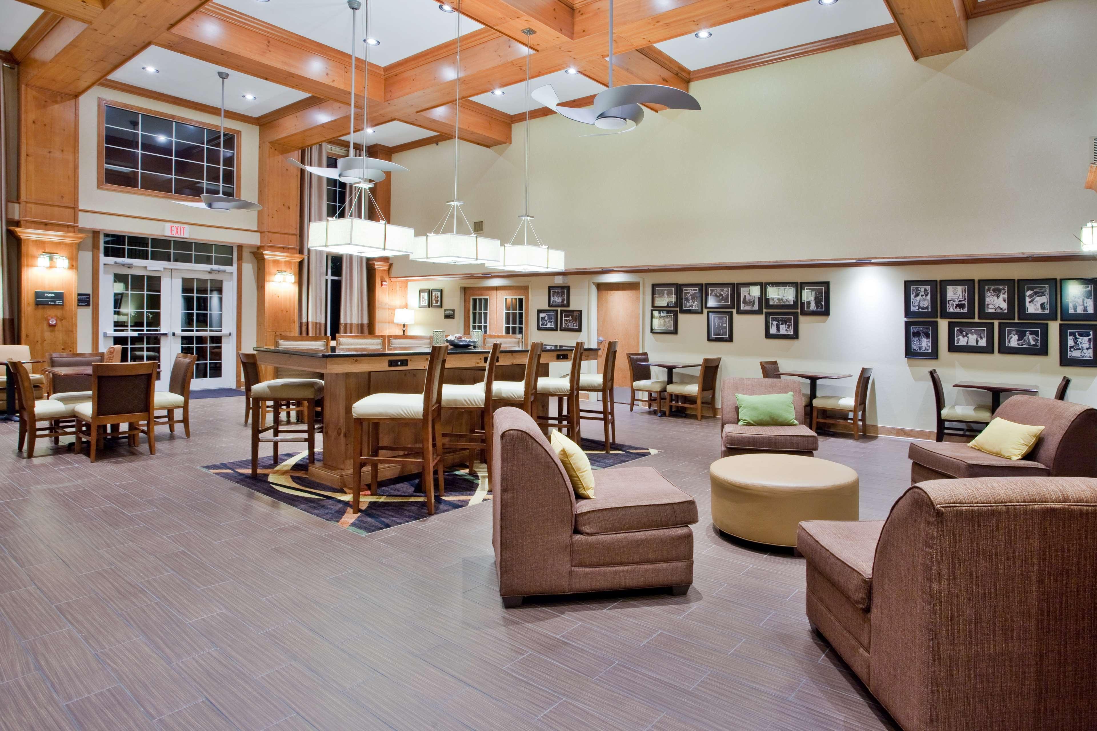 Hampton Inn & Suites Chapel Hill/Durham Exterior foto