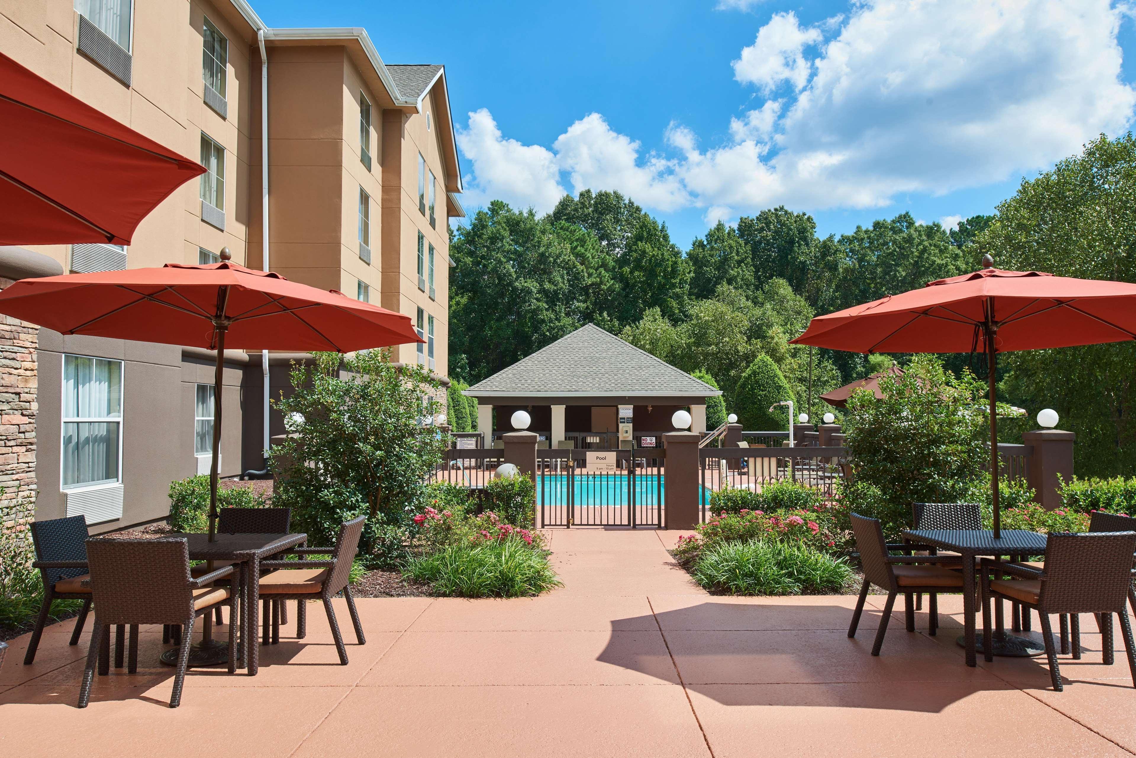 Hampton Inn & Suites Chapel Hill/Durham Exterior foto