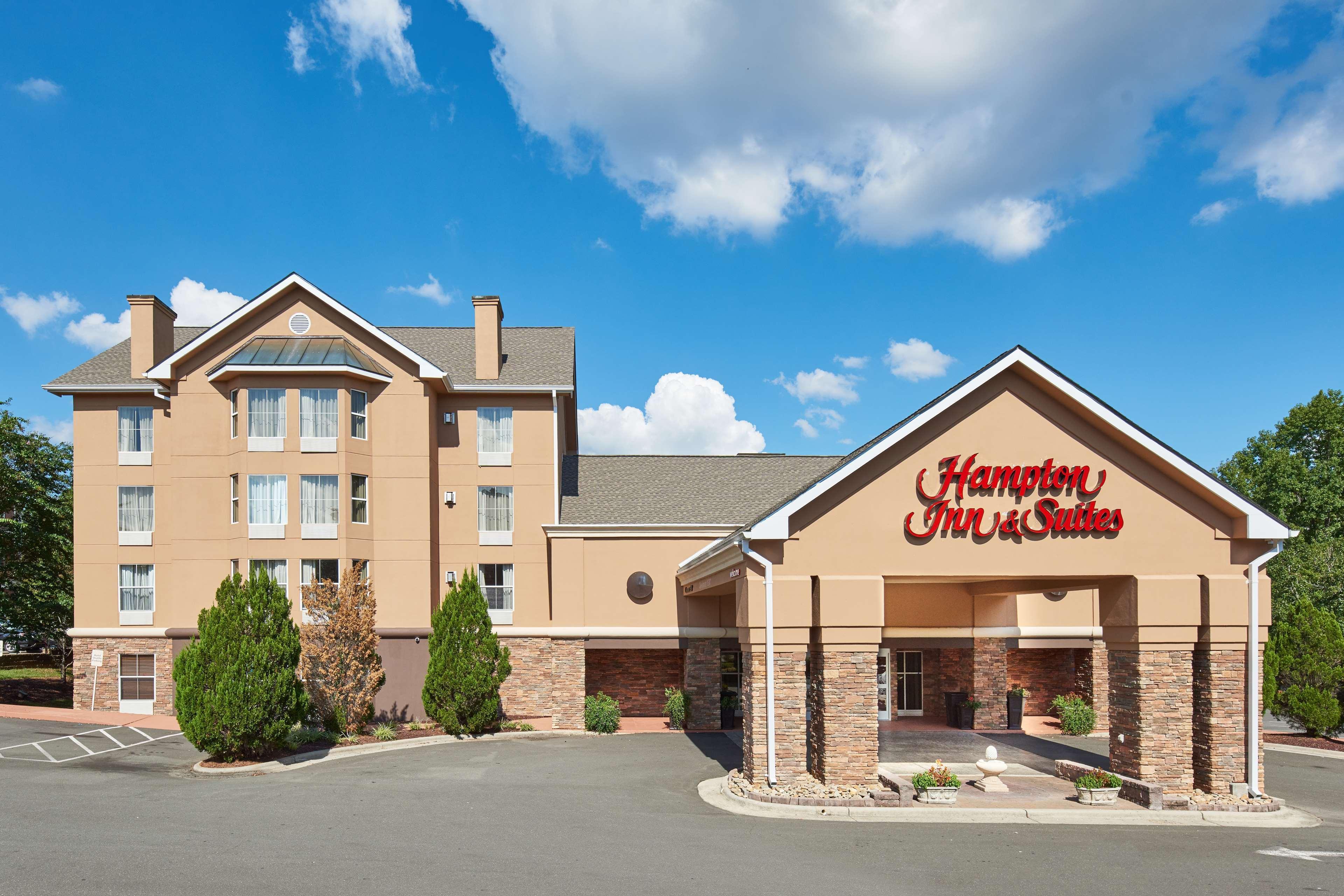 Hampton Inn & Suites Chapel Hill/Durham Exterior foto