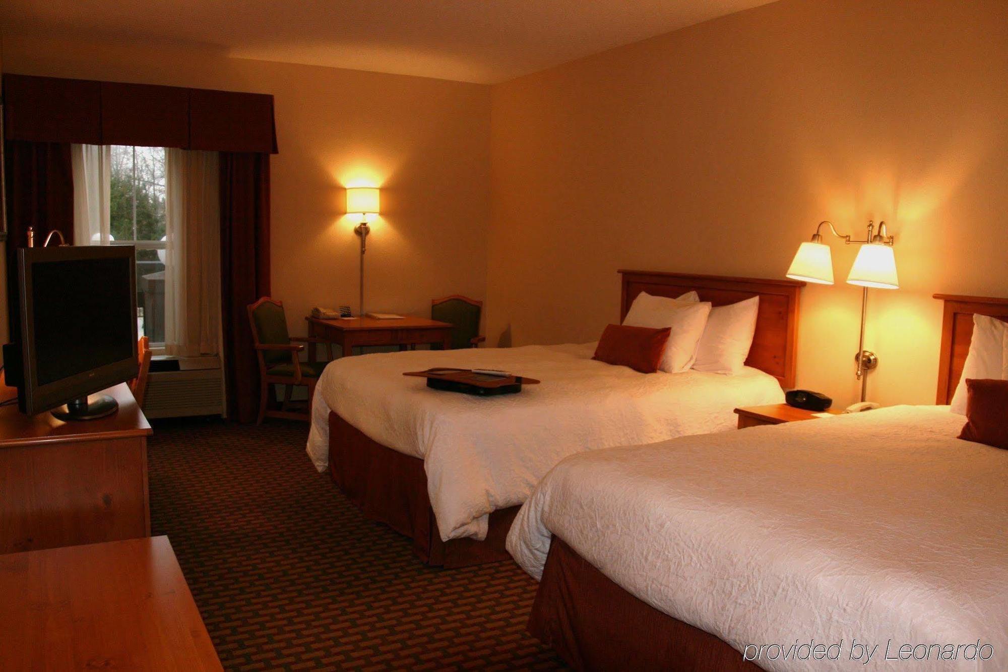 Hampton Inn & Suites Chapel Hill/Durham Quarto foto